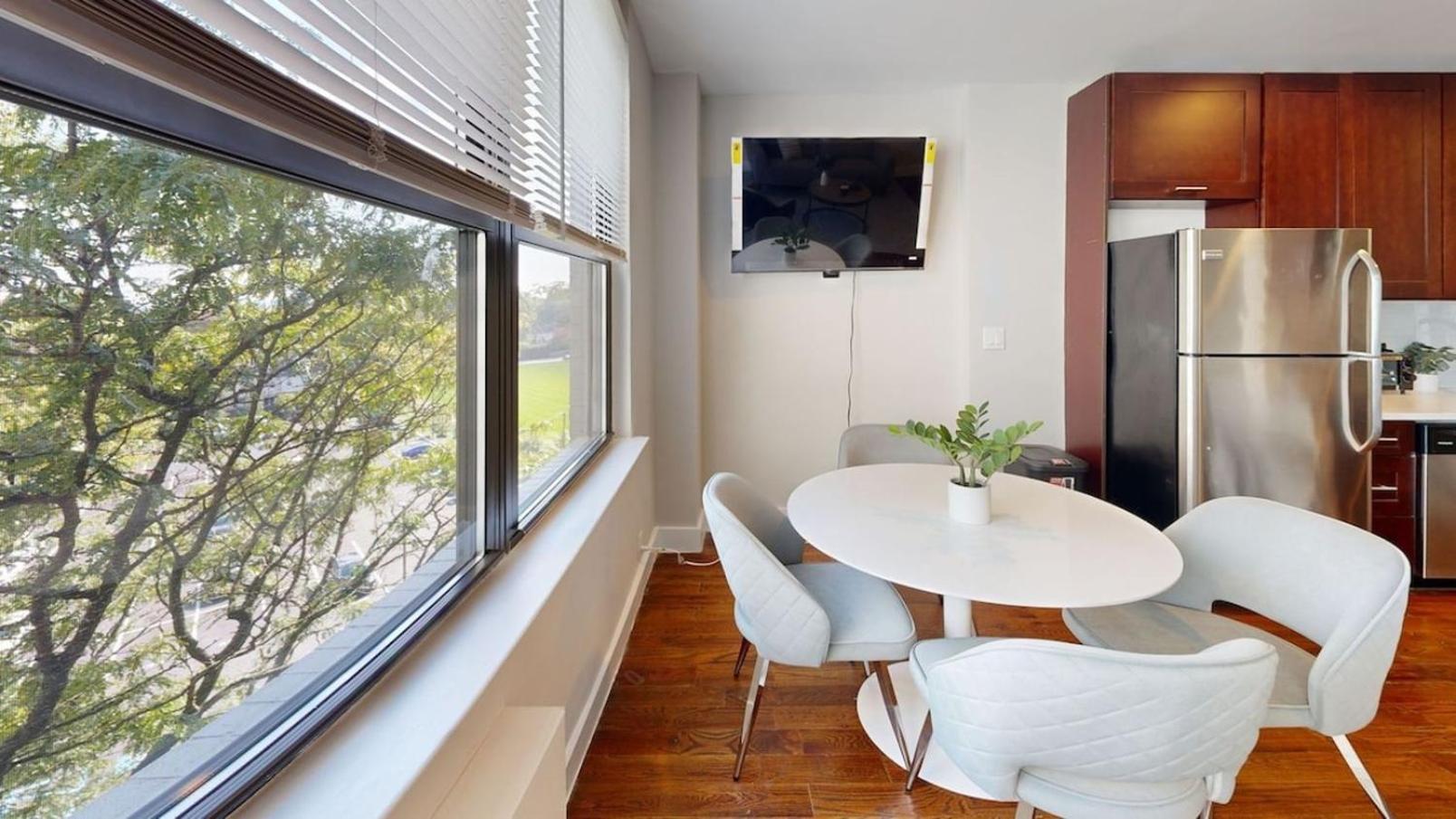 Cozy 1br With Gym And Pool Philadelphia